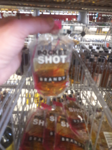 Liquor Store «Prince Liquor Store», reviews and photos, 329 Washington Ave S, Kent, WA 98032, USA