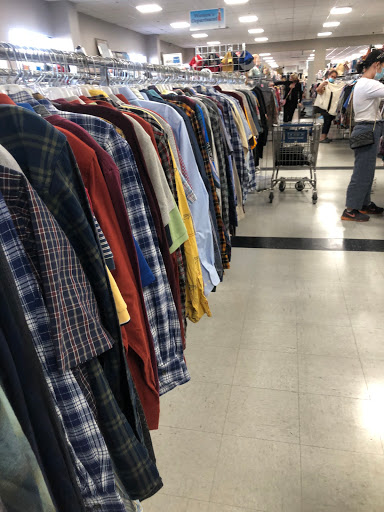 Thrift Store «Superior Thrift Store», reviews and photos, 1135 N Wilson Way, Stockton, CA 95205, USA