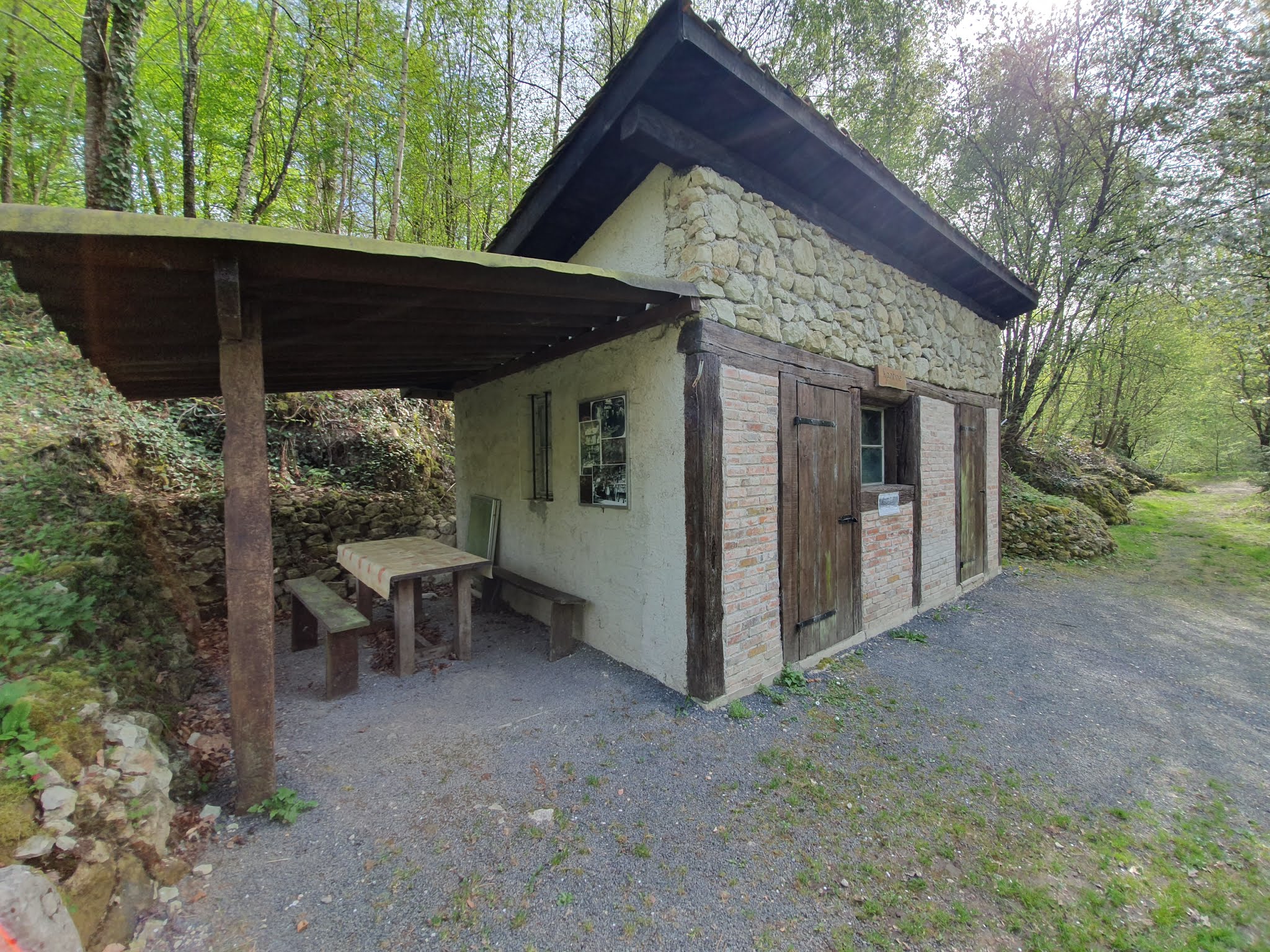 Photo n° 7 de l'avis de Nachtalb. fait le 23/04/2019 à 12:32