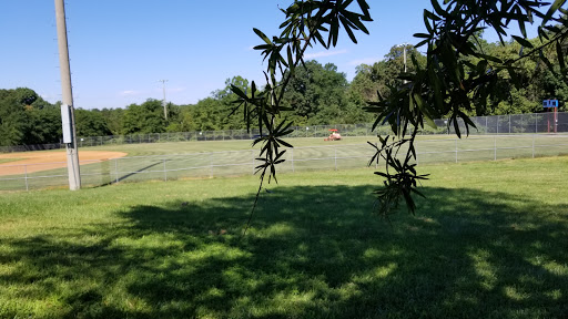 Park «Poplar Tree Park», reviews and photos, 4718 Stringfellow Rd, Fairfax, VA 22030, USA