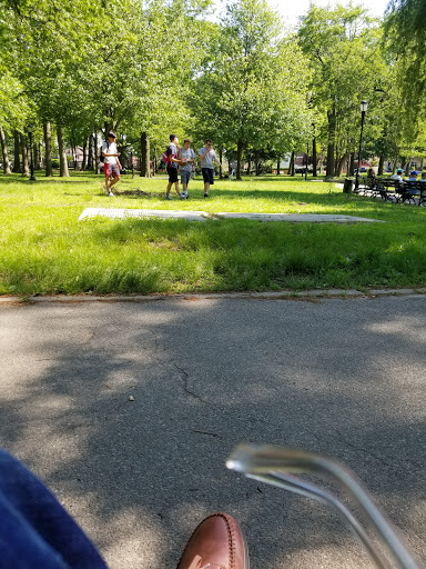 Park «Bowne Park», reviews and photos, 156-17 29th Ave, Flushing, NY 11354, USA