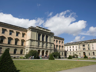 Geneva University / Uni Bastions