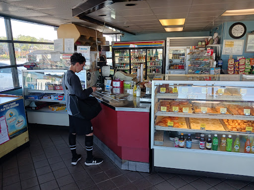 Donut Shop «Hometown Donuts», reviews and photos, 1930 Main St, Alameda, CA 94501, USA
