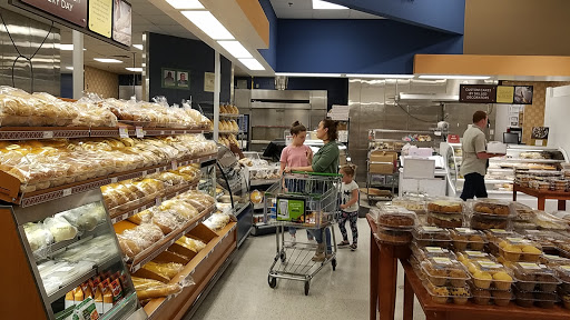 Supermarket «Publix Super Market at Narcoossee Shoppes», reviews and photos, 1951 S Narcoossee Rd, St Cloud, FL 34771, USA