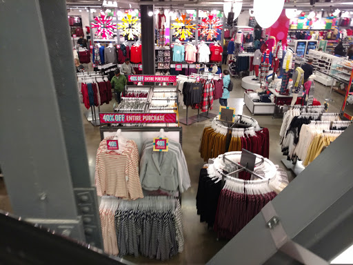 Clothing Store «Old Navy», reviews and photos, 801 Market St, San Francisco, CA 94103, USA