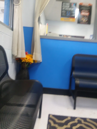 Tire Shop «Walmart Tires & Auto Parts», reviews and photos, 1500 Armory Dr, Franklin, VA 23851, USA