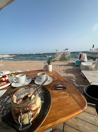 Plats et boissons du O’Key Beach - Restaurant Plage à Cannes - n°1