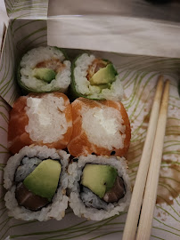 Plats et boissons du Restaurant de sushis Eat Sushi à Saint-Germain-en-Laye - n°19