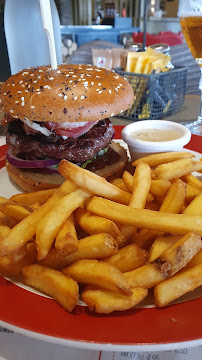 Hamburger du Restaurant de grillades à la française Courtepaille à Romilly-sur-Seine - n°5