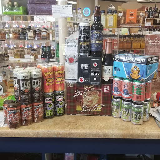 Liquor Store «Towne Square Wine & Spirits», reviews and photos, 6110 Cedarcrest Rd, Acworth, GA 30101, USA