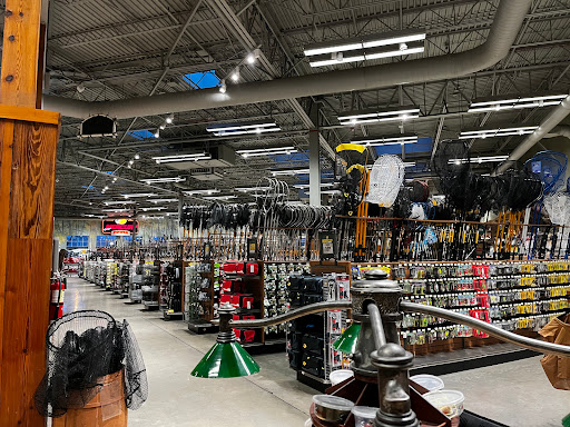 Sporting Goods Store «Bass Pro Shops», reviews and photos, 323 Opry Mills Dr, Nashville, TN 37214, USA