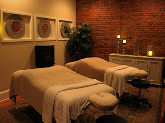 Healing Hands Massage and Wellness Center, LLC