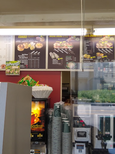 Bagel Shop «Yum Yum Donuts», reviews and photos, 8704 Foothill Blvd, Sunland-Tujunga, CA 91040, USA