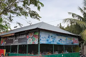 Pondok Makan Devi special seafood,parupuk-tabing image