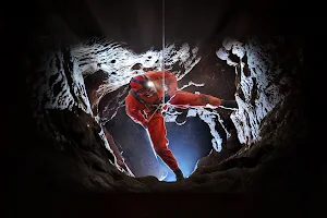 Speleolit - cave climbing center & SpeleoAdventure image