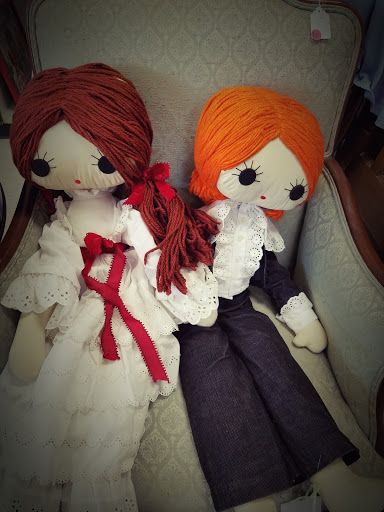 Thrift Store «Childrens Hospital Thrift Shop», reviews and photos, 3301 Burbank Blvd, Burbank, CA 91505, USA