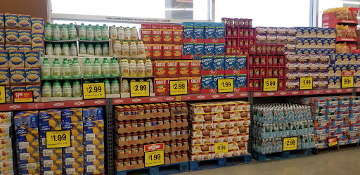 Grocery Store «Grocery Outlet Bargain Market», reviews and photos, 520 Workman Mill Rd, La Puente, CA 91746, USA