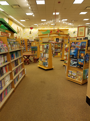 Barnes & Noble image