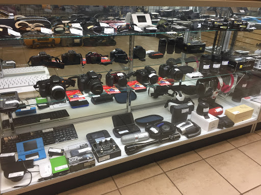 Pawn Shop «Cash Point», reviews and photos, 135 Cabot St, Beverly, MA 01915, USA