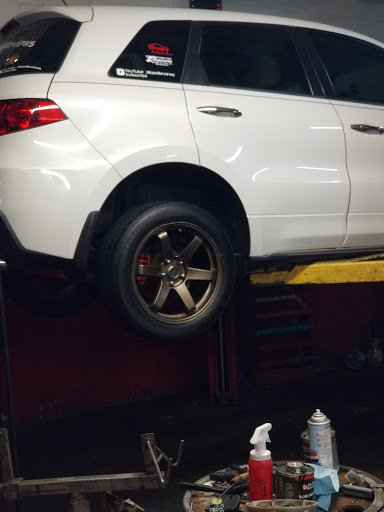 Tire Shop «Tires Plus», reviews and photos, 1917 W Tennessee St, Tallahassee, FL 32304, USA