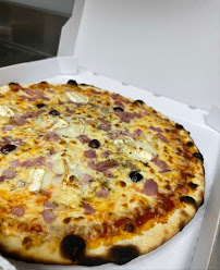 Plats et boissons du Pizzas à emporter ROQUETTE PIZZA à La Roquette-sur-Siagne - n°1