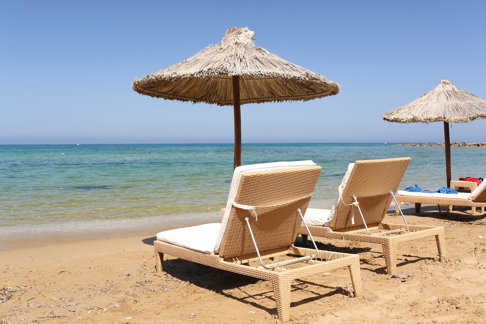 Agios Pelagia beach'in fotoğrafı - rahatlamayı sevenler arasında popüler bir yer