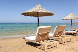 Agios Pelagia beach'in fotoğrafı - rahatlamayı sevenler arasında popüler bir yer