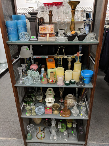 Thrift Store «Global Thrift», reviews and photos, 322 Moody St, Waltham, MA 02453, USA