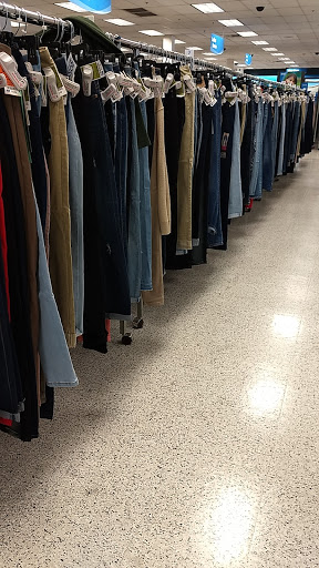 Clothing Store «Ross Dress for Less», reviews and photos, 4032 Grand Ave, Chino, CA 91710, USA