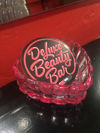 DeLuxe Beauty Bar