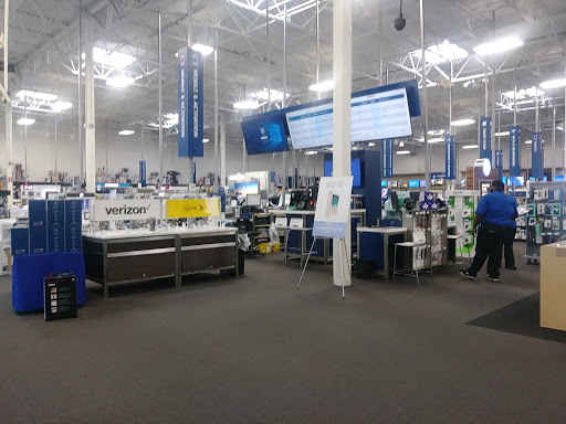 Electronics Store «Best Buy», reviews and photos, 3209 Vestal Pkwy E, Vestal, NY 13850, USA