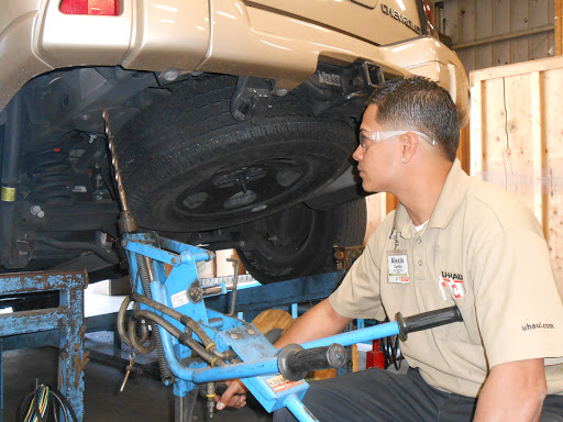 RV Storage Facility «U-Haul Moving & Storage at Gandy Blvd», reviews and photos, 3939 W Gandy Blvd, Tampa, FL 33611, USA