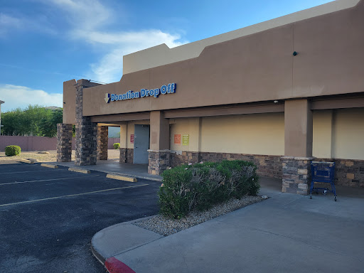 Thrift Store «32nd St & Cactus Goodwill Retail Store & Donation Center», reviews and photos