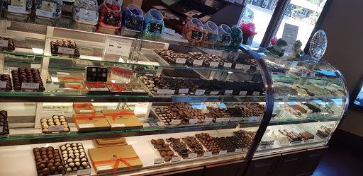 Chocolate Shop «Whetstone Chocolates», reviews and photos, 13 Anastasia Blvd, St Augustine, FL 32080, USA