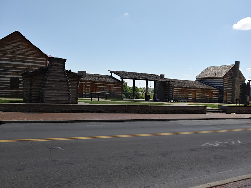 Liquor Store «Downtown Nashville Wine and Spirits», reviews and photos, 178 2nd Ave N, Nashville, TN 37201, USA