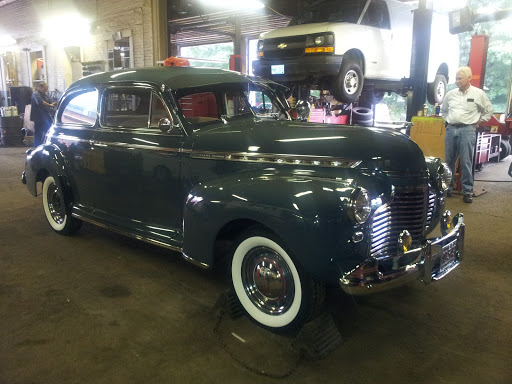 Auto Repair Shop «Palmer Spring Co», reviews and photos, 355 Forest Ave, Portland, ME 04101, USA