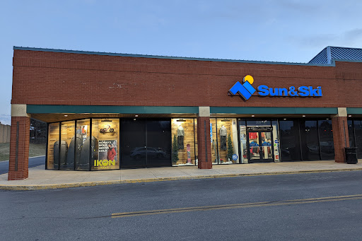 Outdoor Sports Store «Sun & Ski», reviews and photos, 203 Muddy Branch Rd, Gaithersburg, MD 20878, USA