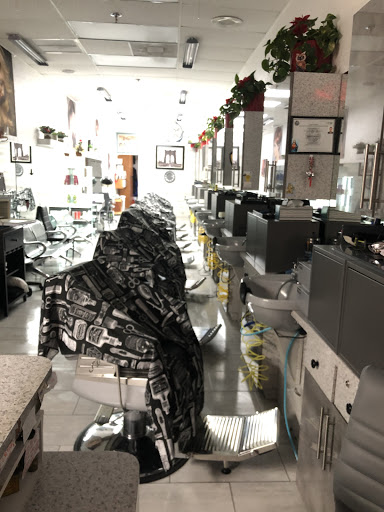 Barber Shop «Hairstyles by John», reviews and photos, 1602 E Hallandale Beach Blvd, Hallandale Beach, FL 33009, USA