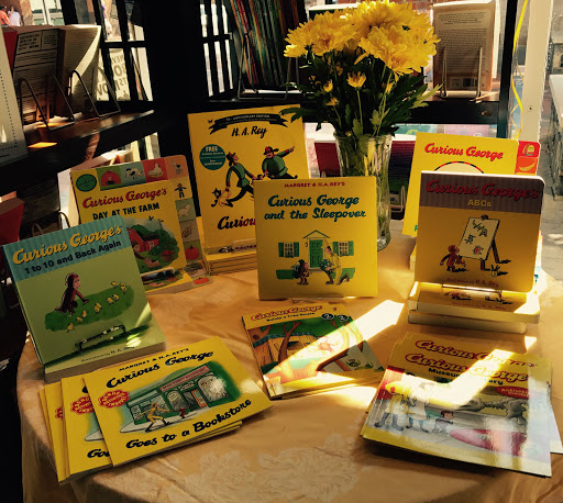 Book Store «Winchester Book Gallery», reviews and photos, 185 N Loudoun St, Winchester, VA 22601, USA