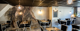 Atmosphère du Restaurant Crêperie La Gourmandise à Maen Roch - n°11