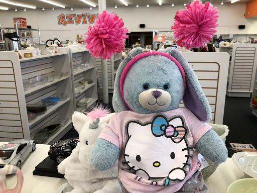 Consignment Shop «Revivals», reviews and photos