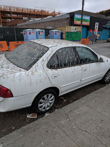 Grocery Store «Grocery Outlet Bargain Market», reviews and photos, 2900 Broadway, Oakland, CA 94611, USA