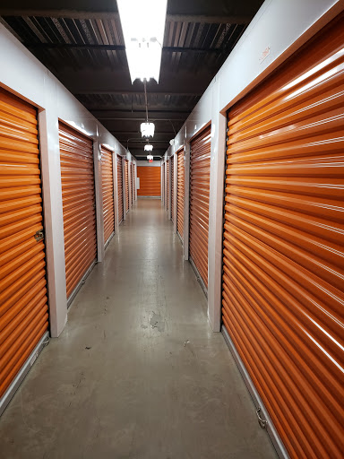 Self-Storage Facility «Public Storage», reviews and photos, 420 Washington St, Woburn, MA 01801, USA