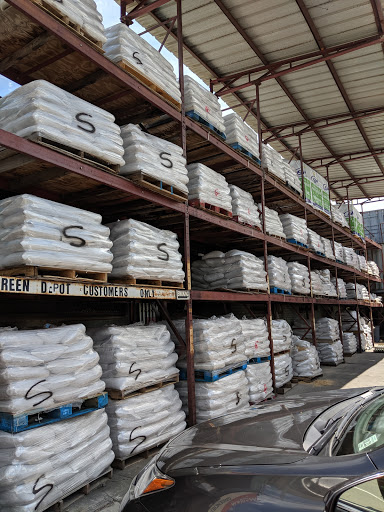 Home Improvement Store «Green Depot», reviews and photos, 1 Ivy Hill Rd, Brooklyn, NY 11211, USA