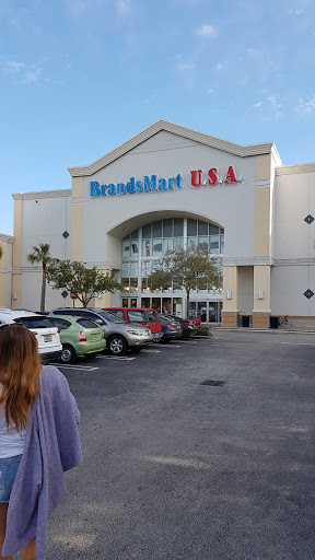 BrandsMart USA, 7260 N Kendall Dr, Kendall, FL 33156, USA, 