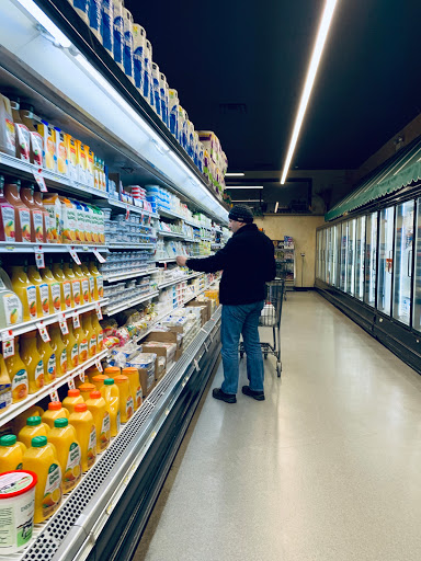 Fruit and Vegetable Store «Harvest Fresh Market», reviews and photos, 100 E Rand Rd, Arlington Heights, IL 60004, USA