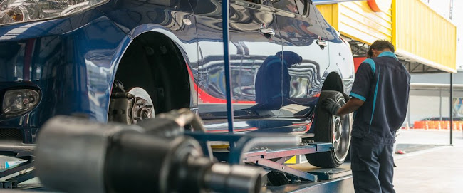 Telefonnummer for H Larsen Automobiler ApS