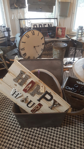 Gift Shop «Sweet Salvage», reviews and photos, 6483 E Seneca Turnpike, Jamesville, NY 13078, USA