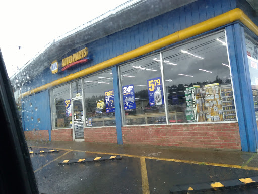 Auto Parts Store «NAPA Auto Parts - Davison Auto Parts», reviews and photos, 1221 SW Hwy 101, Lincoln City, OR 97367, USA