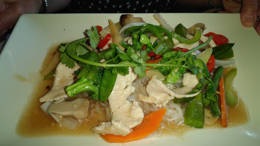 Shopping Mall «Lincoln Court Shopping Center», reviews and photos, 215 Lancaster Ave, Frazer, PA 19355, USA